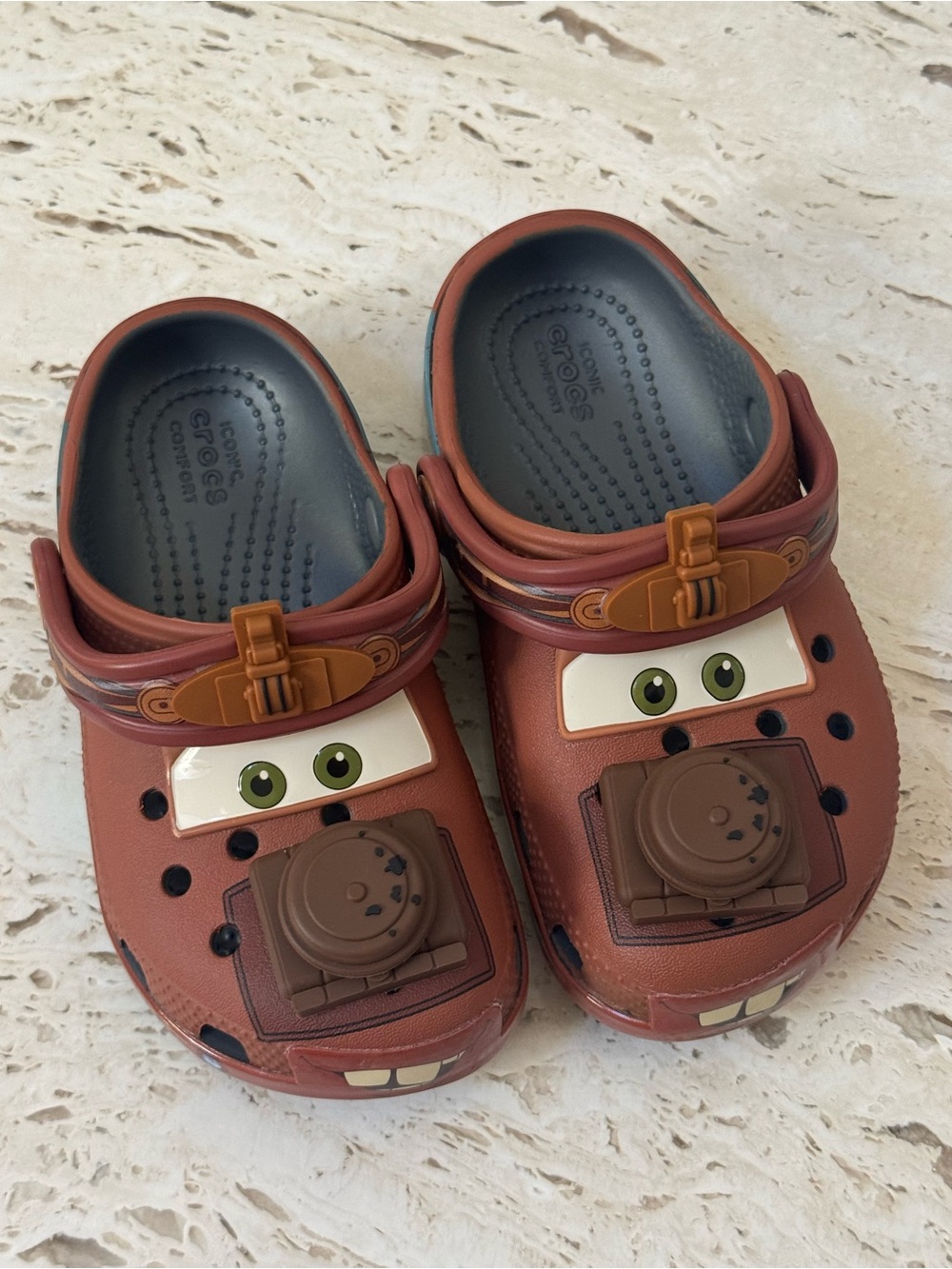 NWT Crocs Disney Cars Tow Mater Brown Clogs Toddler 10 - Picture 5 of 7